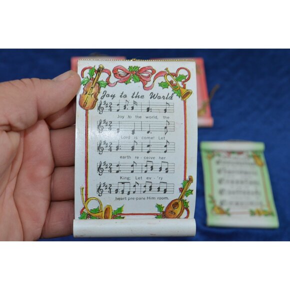 Christmas Music Sheet Scroll Ornaments Holiday Set of 5 Reversible Vintage - Picture 5 of 7